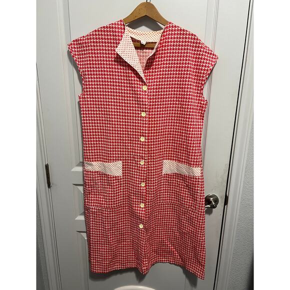 Vintage red and white Houndstooth button down dress from Italy - Picture 1 of 4